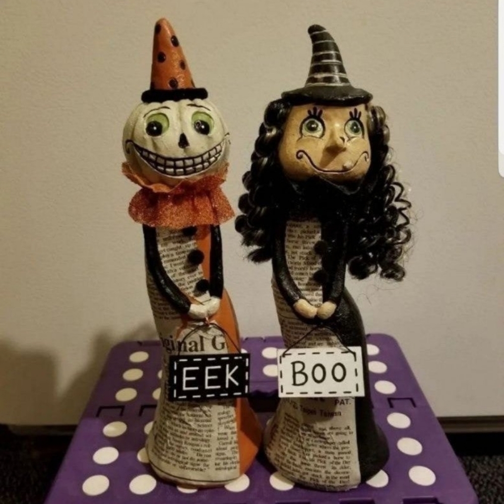 WITCH BOO PUMKIN EEK HALLOWEEN STATUES